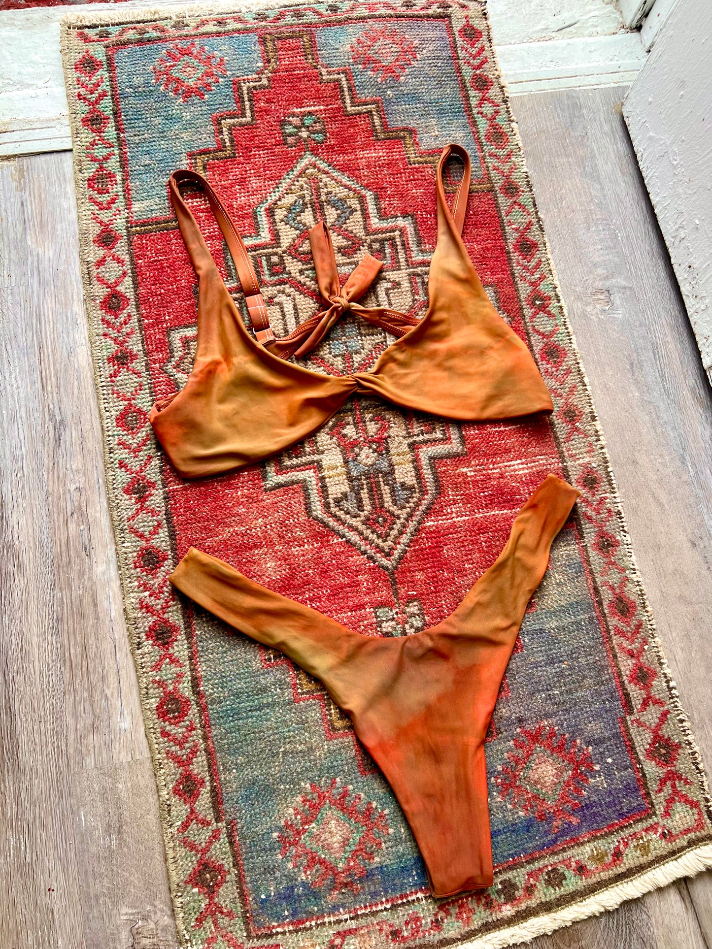 Mediterranean High-cut kini